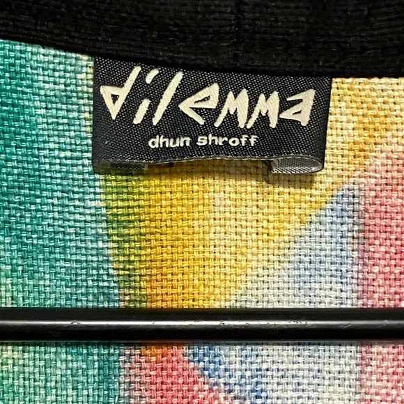 Dilemma Dhun Shroff Womens Silk Kimono One Size Colorful Abstract Art To Wear - Picture 2 of 6